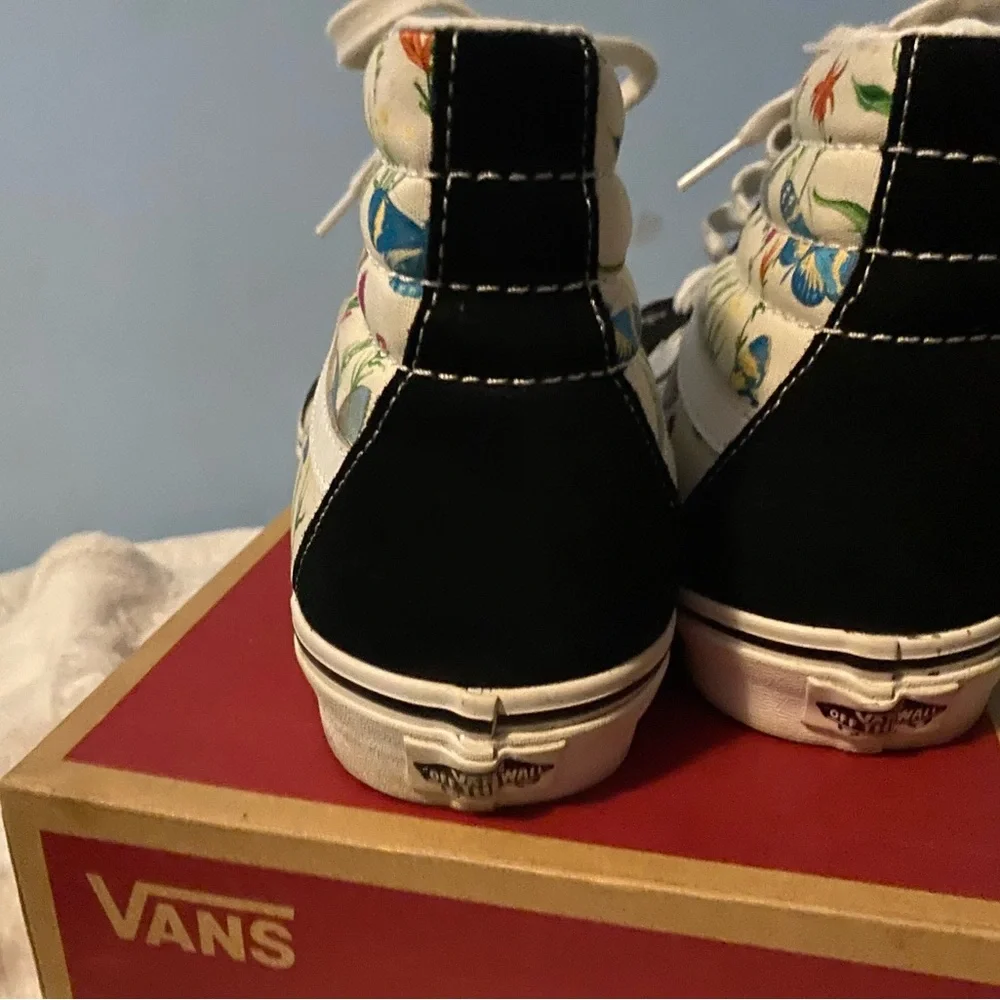 Vans Black and Floral High-Tops - Picture 5 of 6